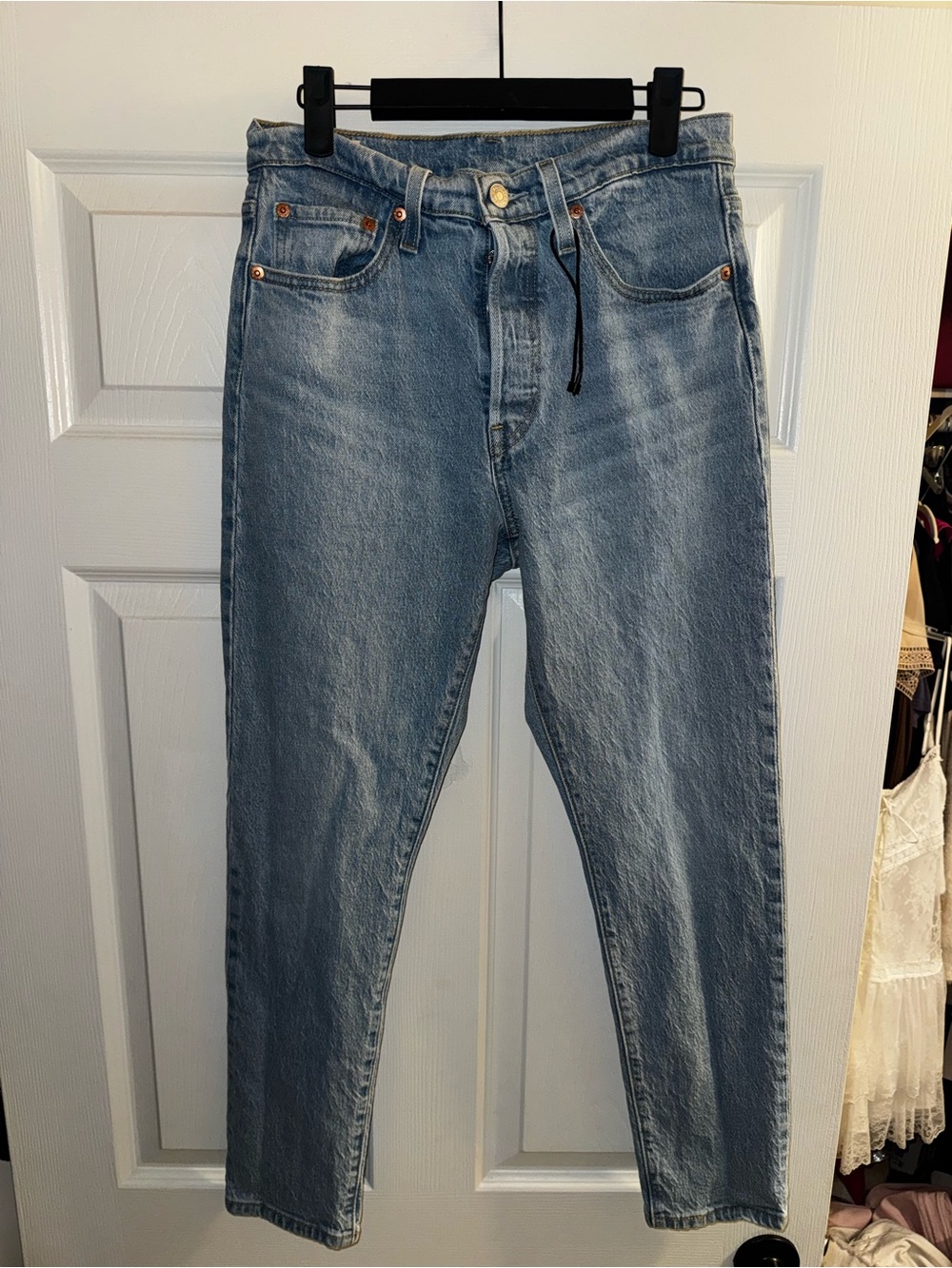 Levi's Straight-Leg Women's Jeans in Light Blue Denim